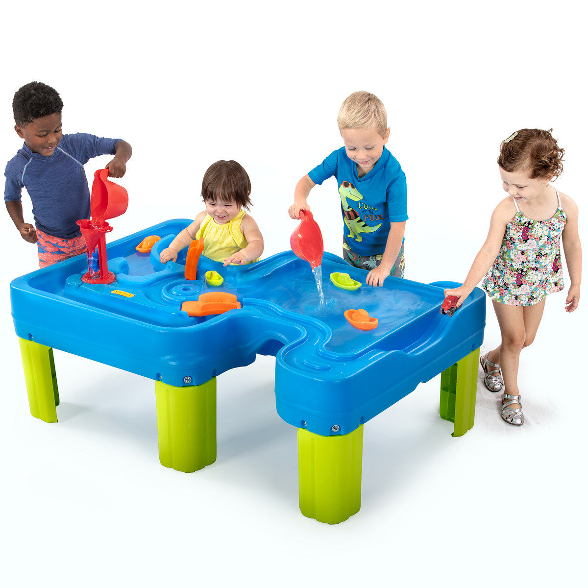 Kids playing at the Simplay3 Big Rivers and Roads giant activity water table