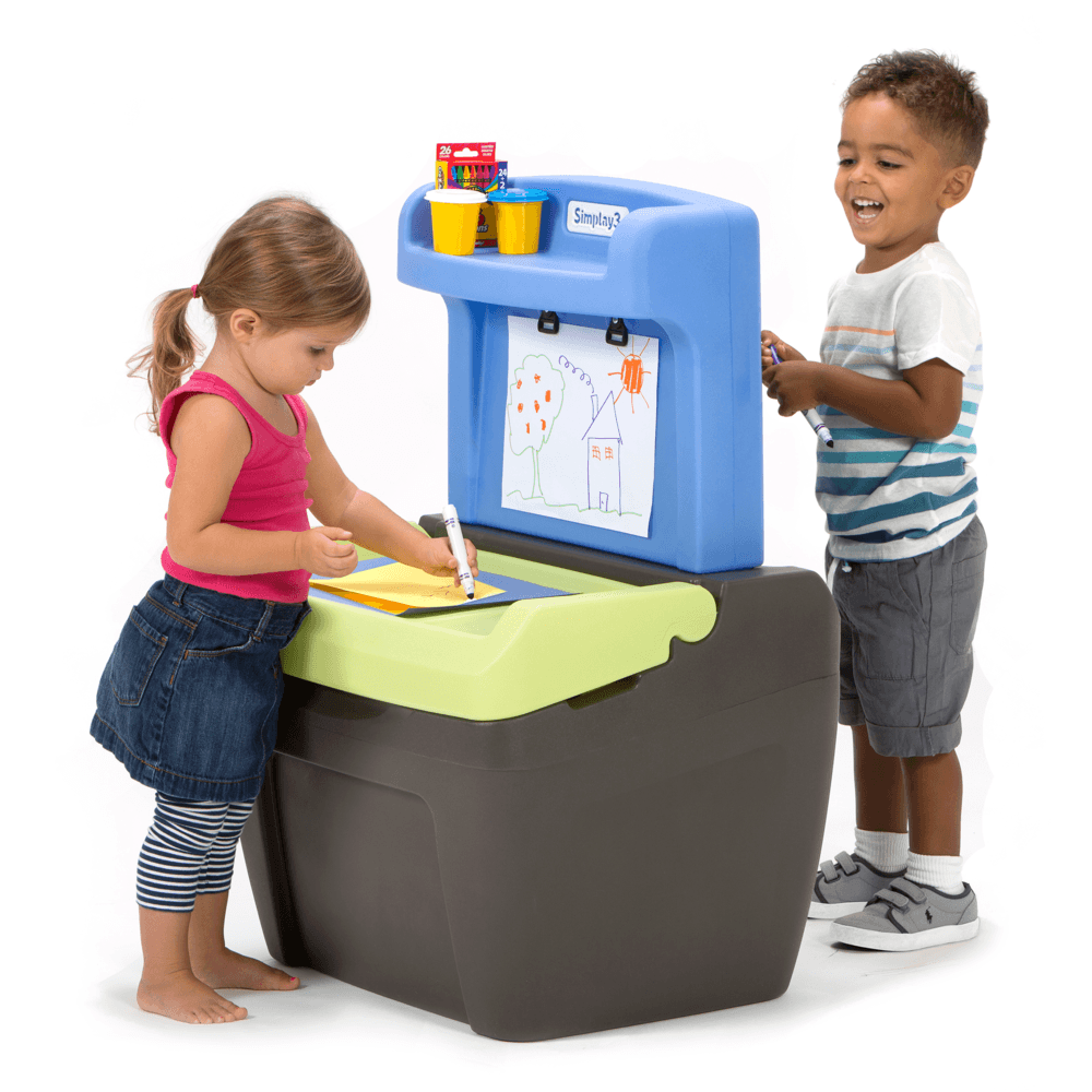 Simplay3 Toy Box Easel has a 360 design so kids can use both sides at the same time! 